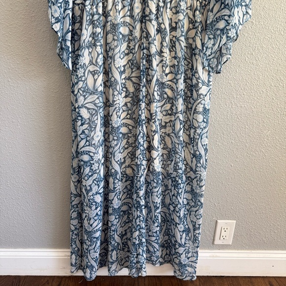 Lane Bryant Boho Blue and White Flutter Sleeve Maxi Dress Size 18/20 - Picture 8 of 10